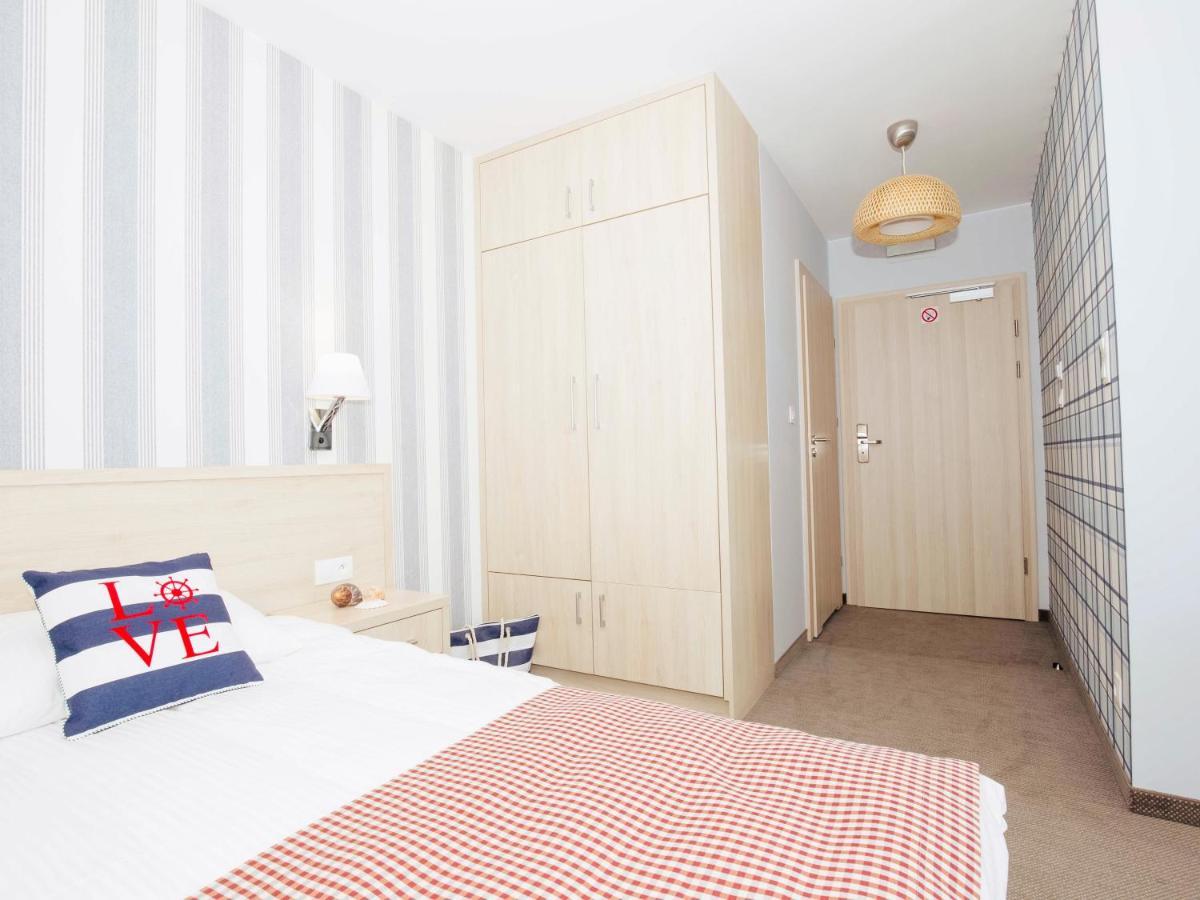 Porto Marina Hotell Krynica Morska Eksteriør bilde