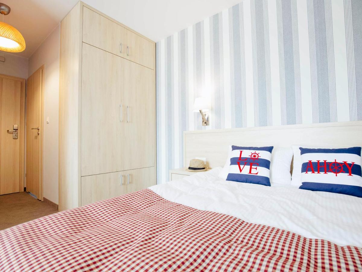 Porto Marina Hotell Krynica Morska Eksteriør bilde