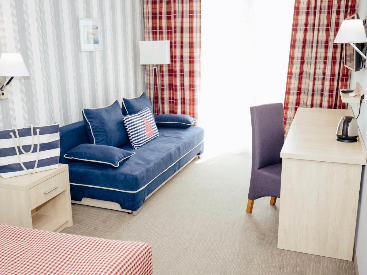 Porto Marina Hotell Krynica Morska Eksteriør bilde