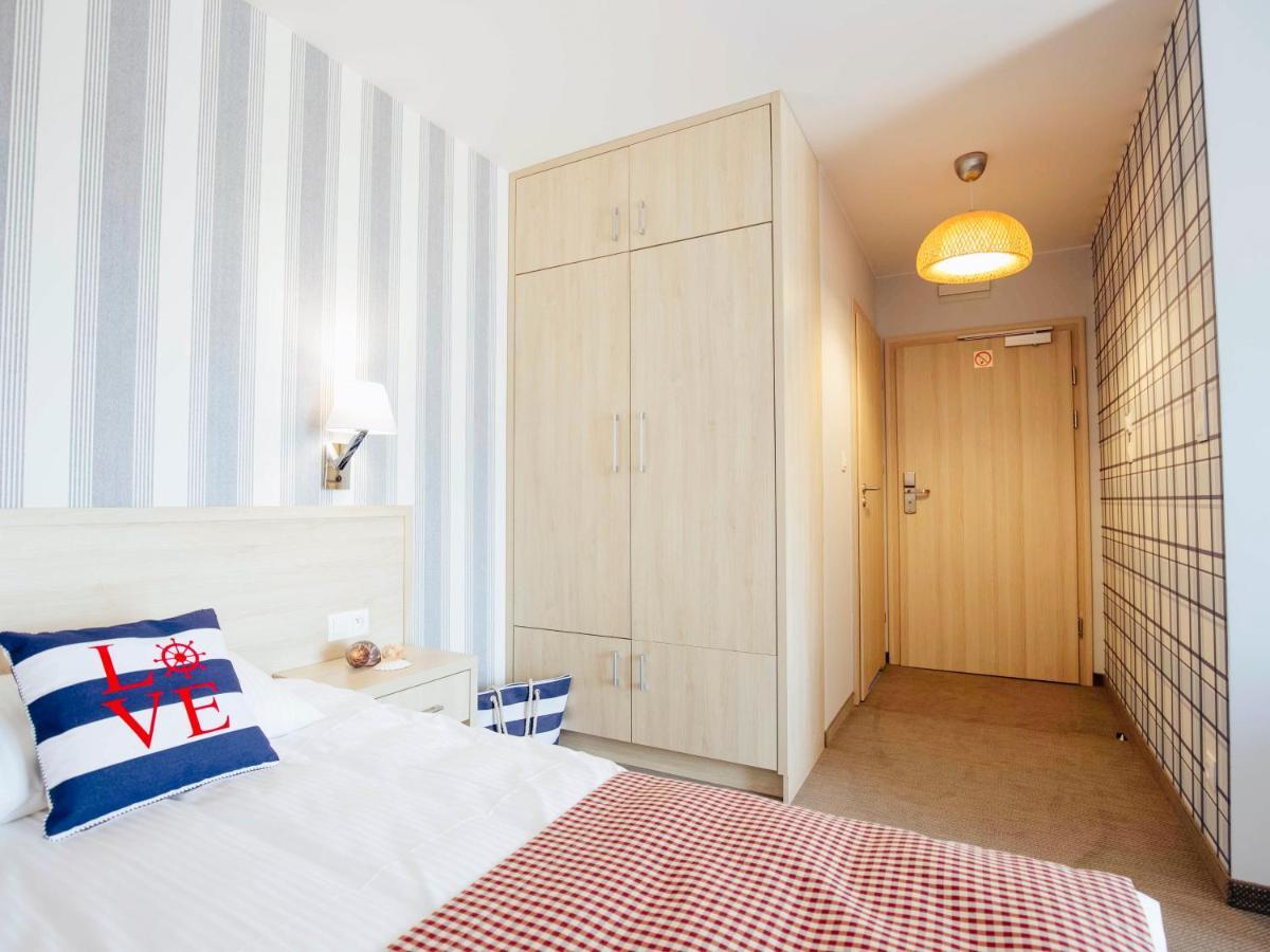 Porto Marina Hotell Krynica Morska Eksteriør bilde